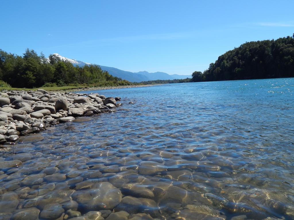 Cabanas Nutrias Patagonicas Puelo River Exteriér fotografie